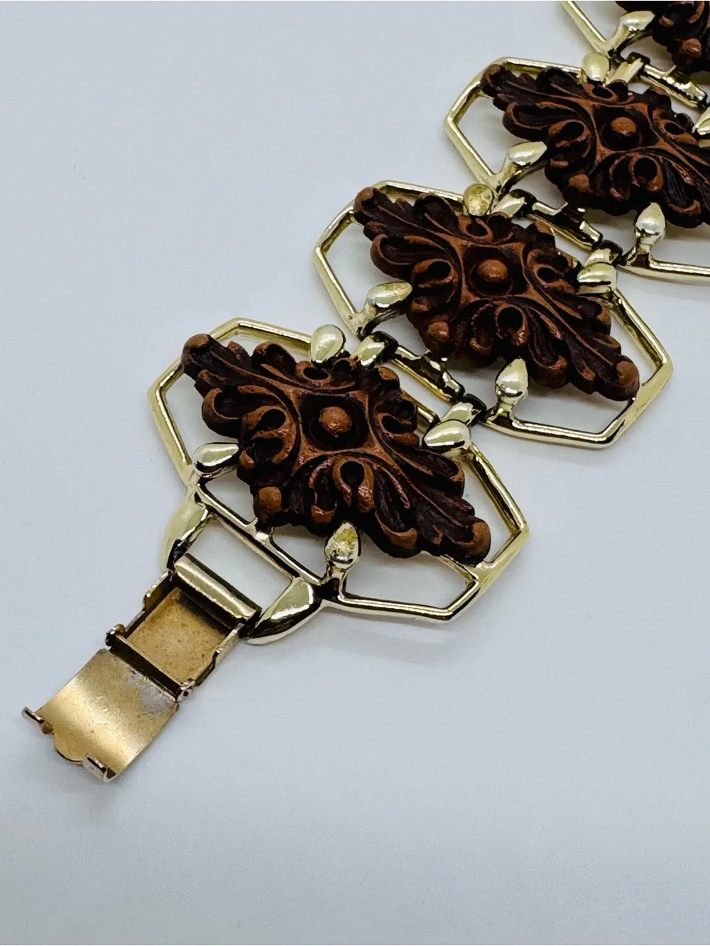 Vintage 1950s–1960s Selini Faux Wood & Gold-Tone Panel Link Bracelet SIGNED
